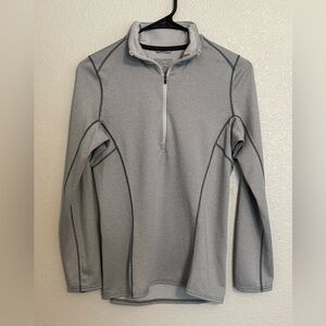 Patagonia Gray Capilene Baselayer quarter zip with thumb loops